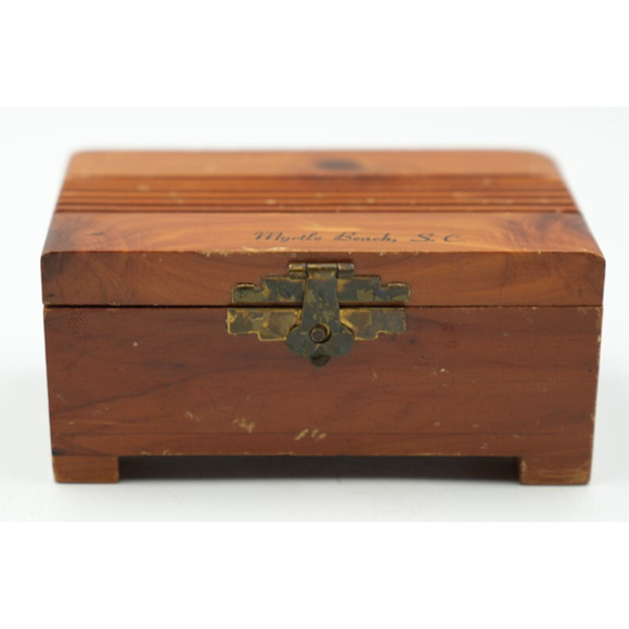 Other - Vintage Myrtle Beach Cedar Wood Souvenir Box – Brass Clasp & Footed Base